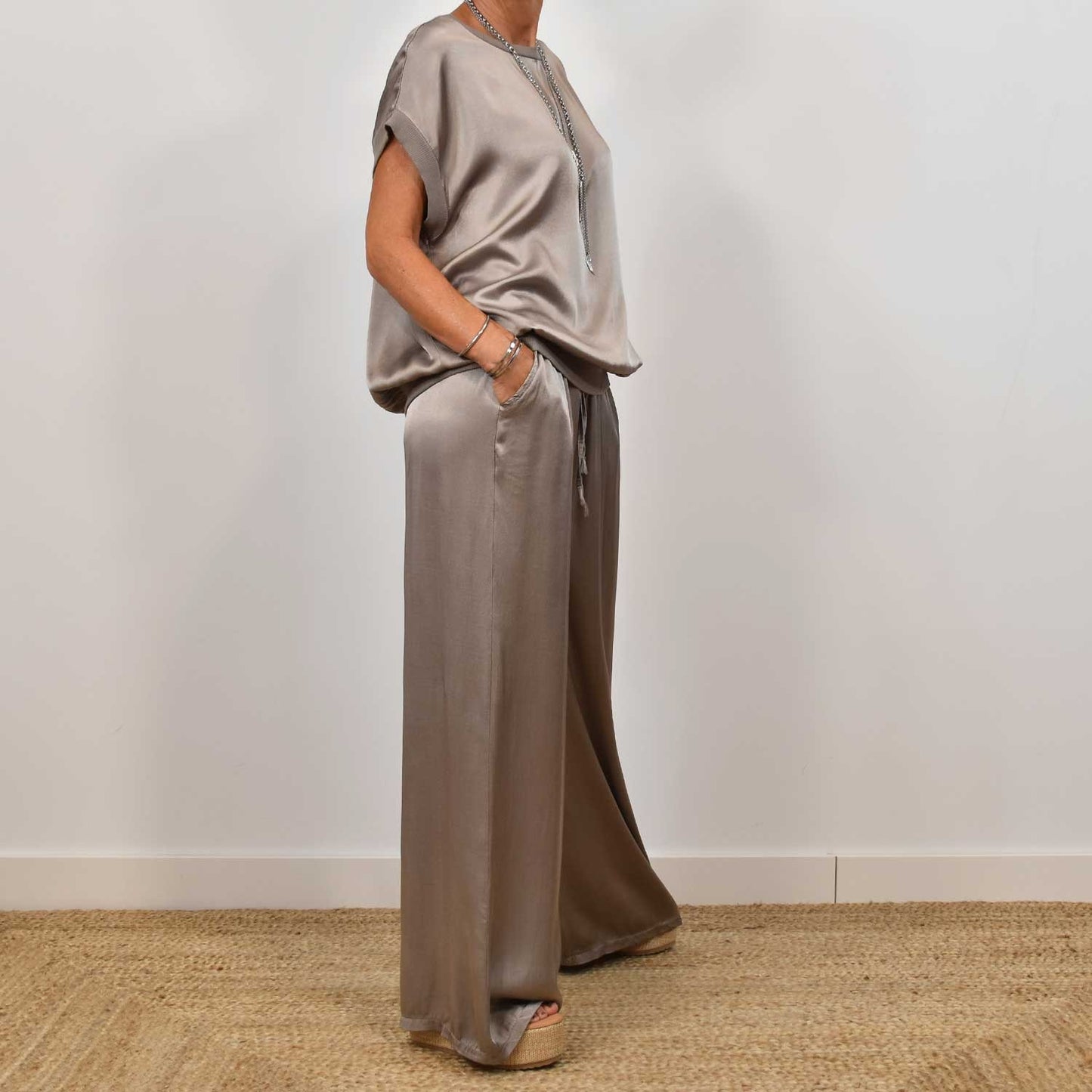Chic Satin Set - Flowy Top & Wide Leg Pants
