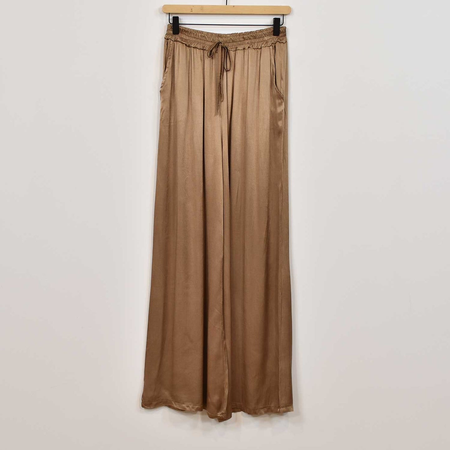 Chic Satin Set - Flowy Top & Wide Leg Pants