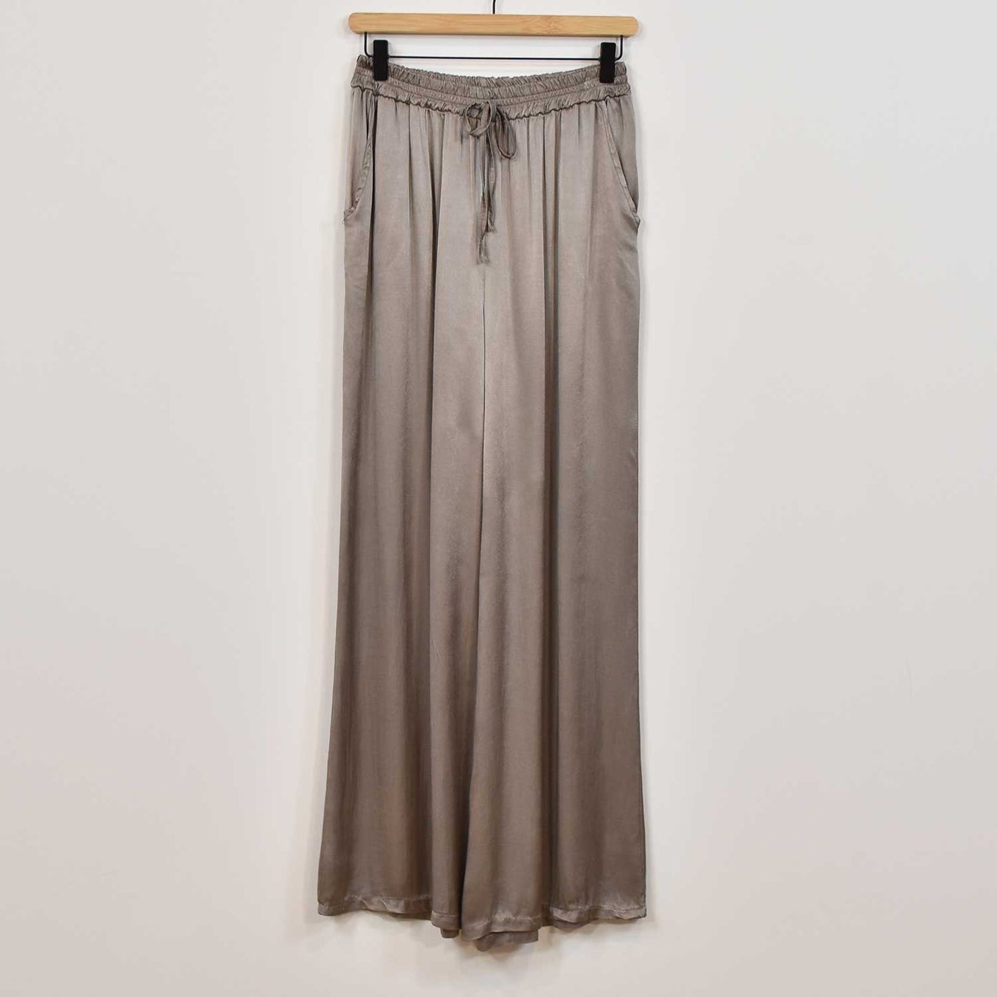 Chic Satin Set - Flowy Top & Wide Leg Pants
