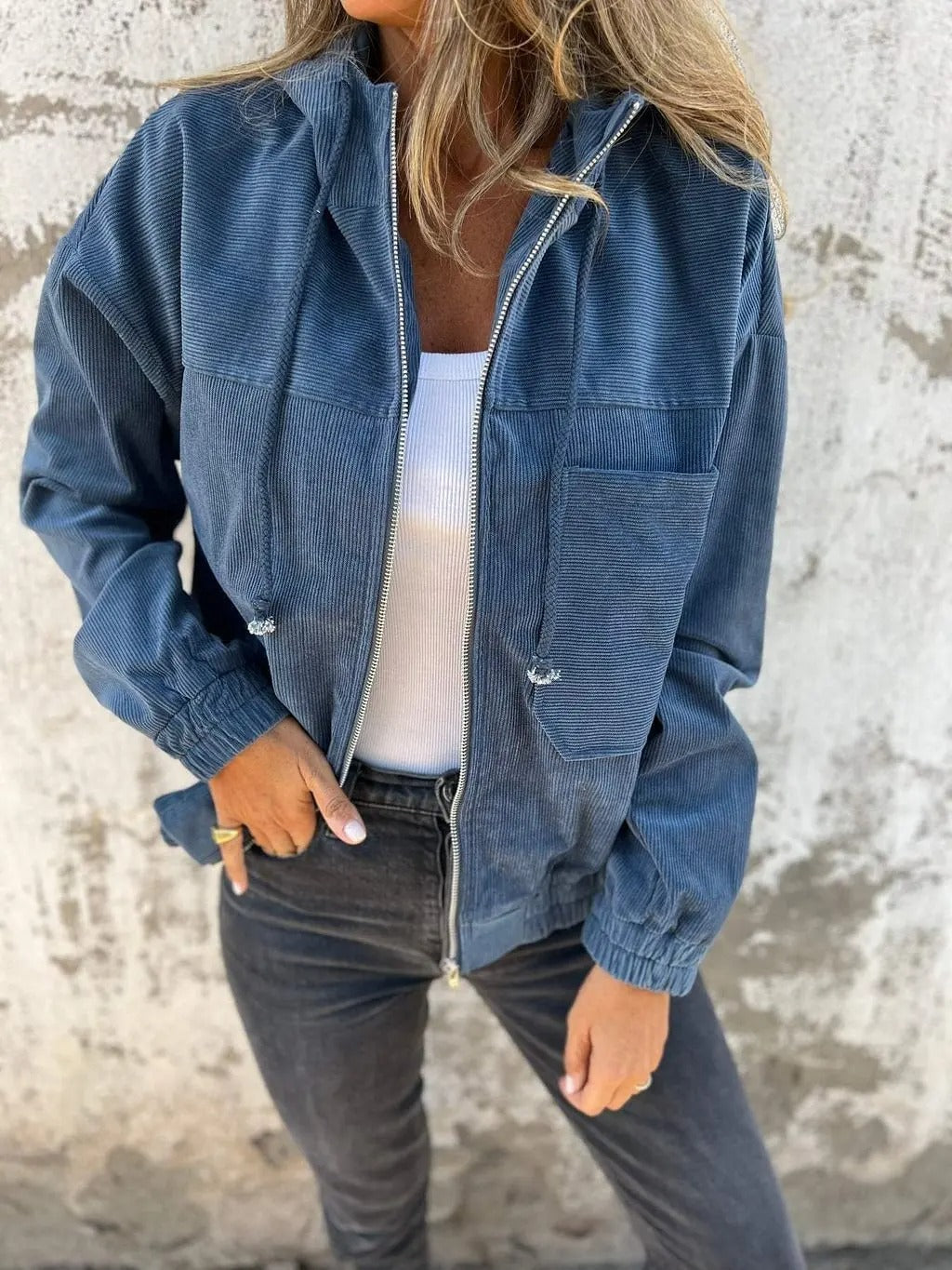 Sweat à Capuche zippé en Velours Côtelé Femme