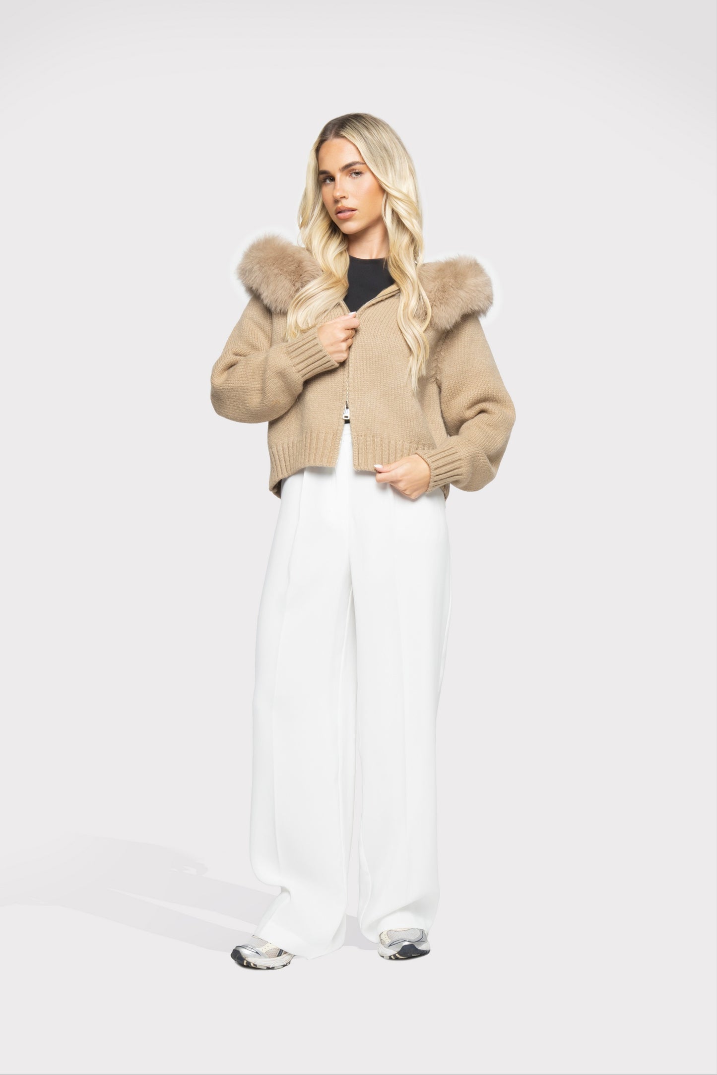 Veste en Laine avec Capuche en Fourrure